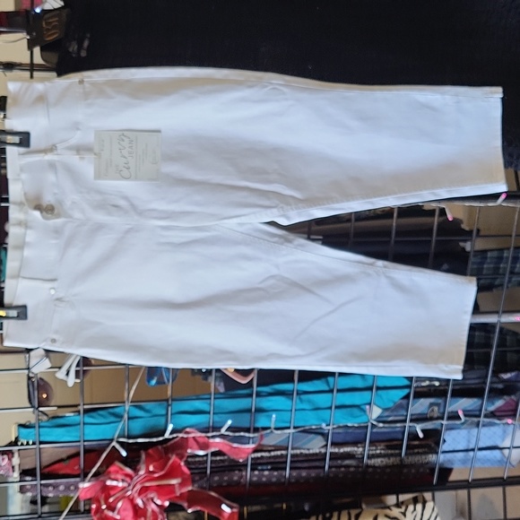 Comfort Denim - Picture 2 of 3